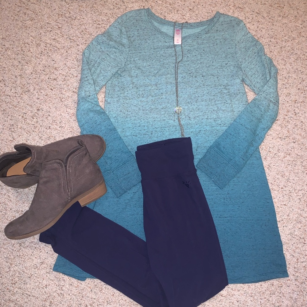 Super cute girls Justice Tunic and leggings